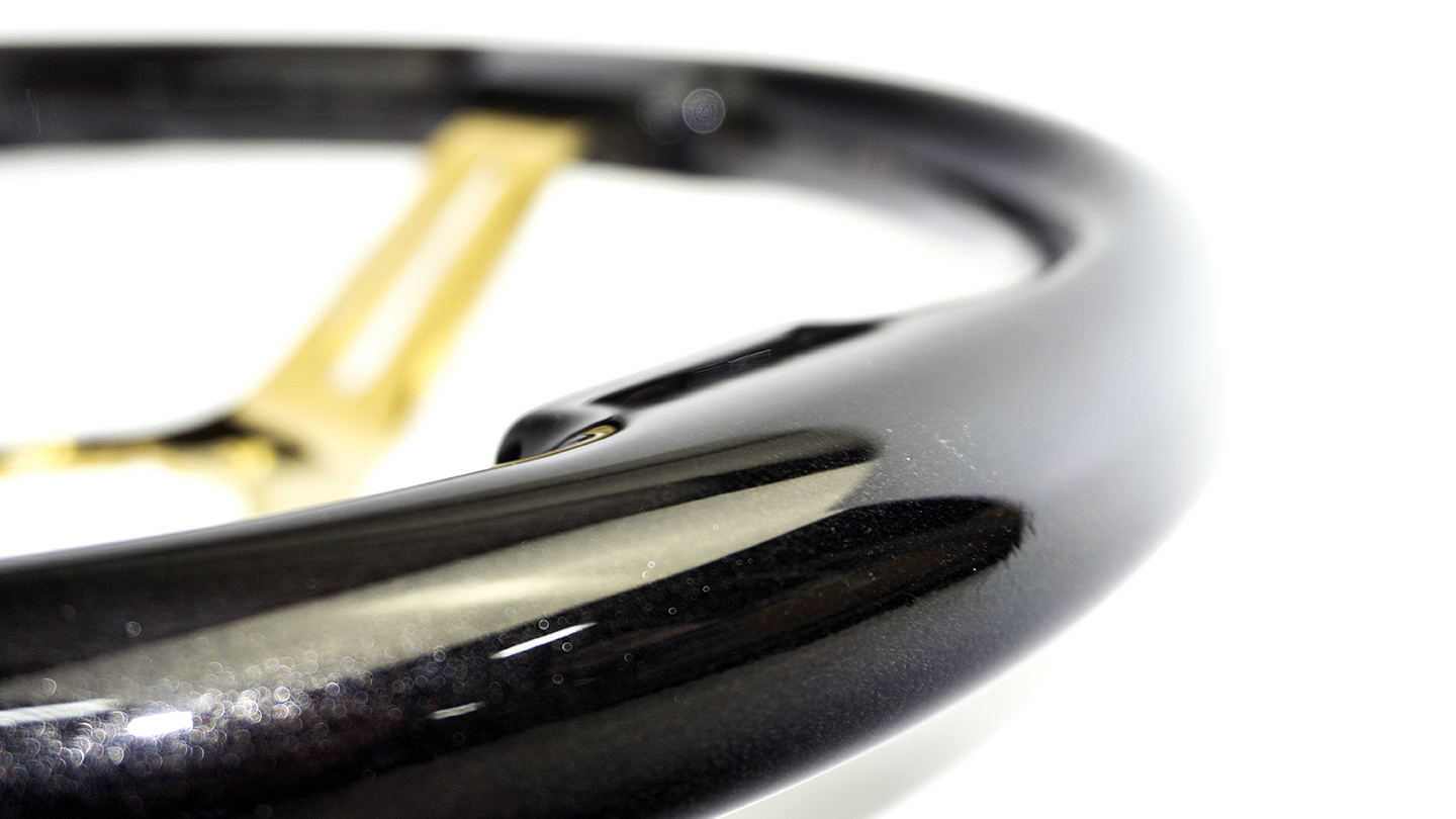 Black Pearl on Gold Spokes - 350mm - Grip Royal Black Pearl on Gold Spokes - 350mm - Grip Royal