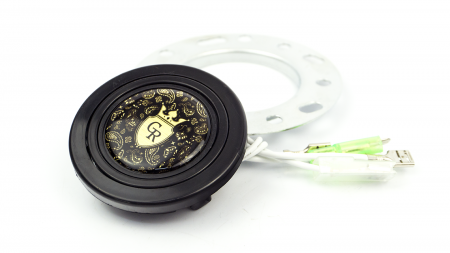 Horn Button - Paisley & Crest - Gold - Image 2
