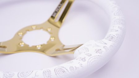 Halo over Paisley Etch on Gold Spokes - 350mm